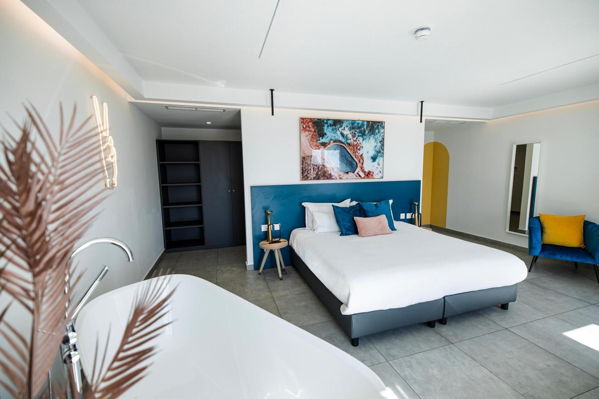 Flamingo Hotel Malta Saint Julian's 외부 사진