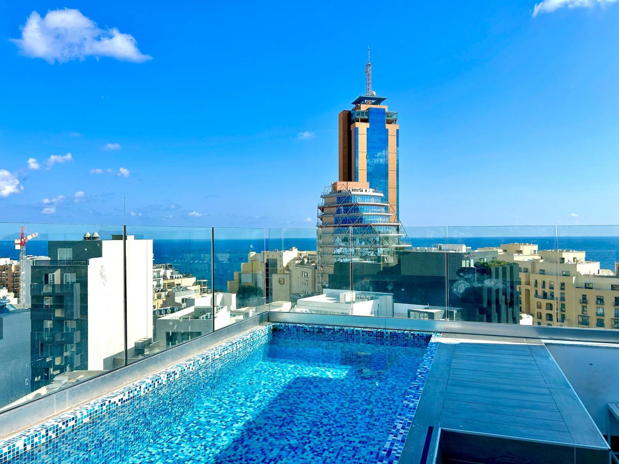 Flamingo Hotel Malta Saint Julian's 외부 사진
